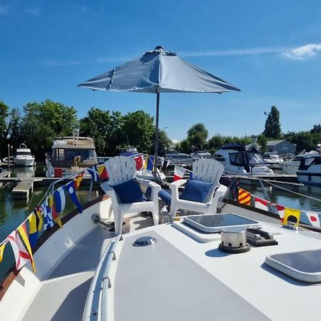 Traditional Boat Hotell Thorpe  Eksteriør bilde