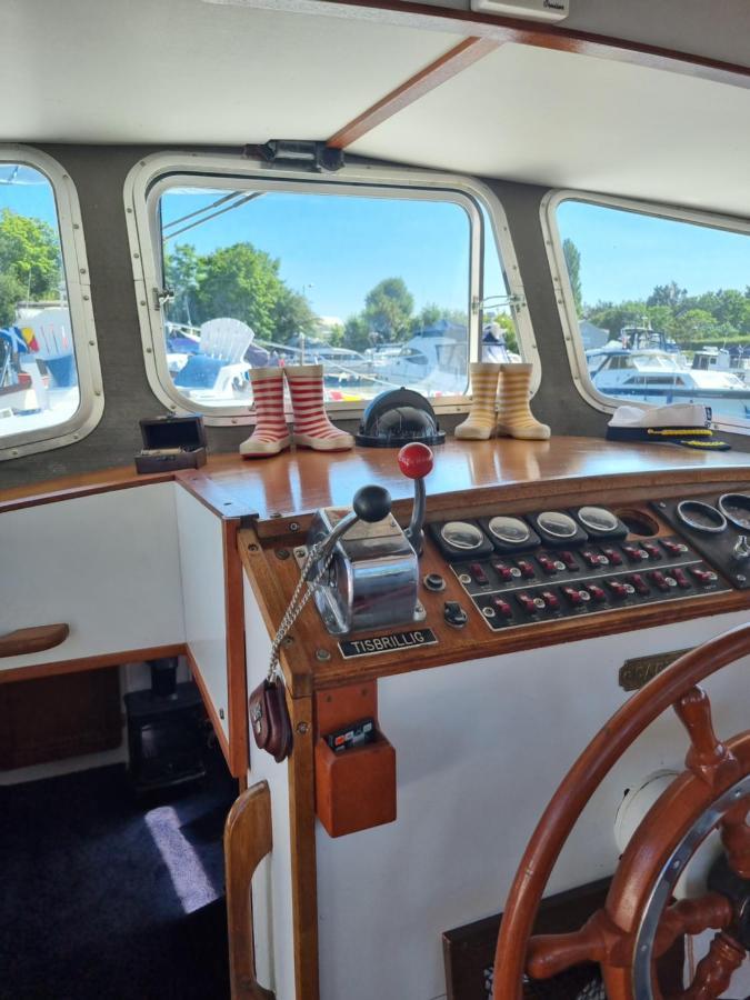 Traditional Boat Hotell Thorpe  Eksteriør bilde
