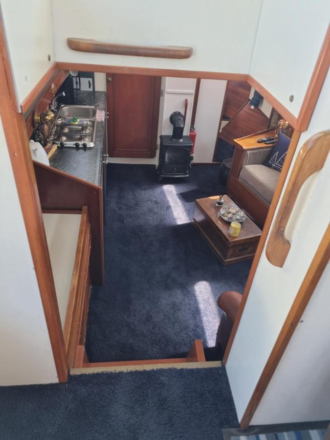 Traditional Boat Hotell Thorpe  Eksteriør bilde